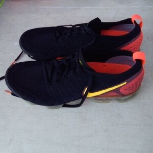 Nike Men's Black and Red Sneakers with Yellow Accents